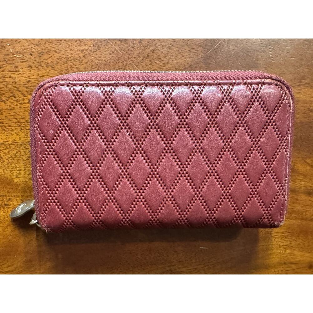 Pourchet Depuis 1903 Burgundy Zip Around Leather Quilted Wallet Card Organizer